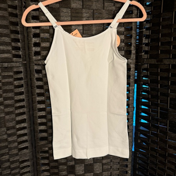 Shapermint All Day Every Day Scoop Neck Cami NWT in White - Picture 2 of 4